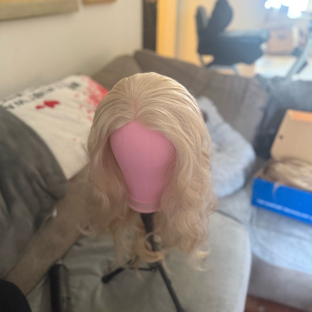 Natural Blonde Long Wavy Lace Front Wig - Soft Blonde